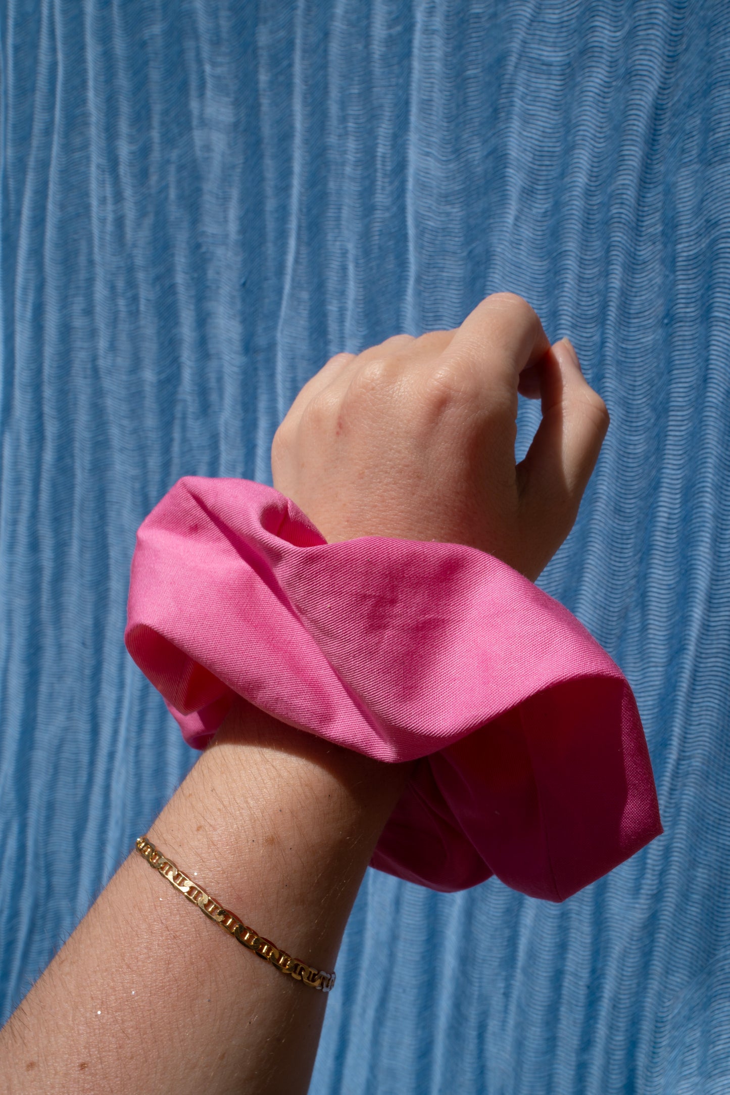 Le voile de coton rose