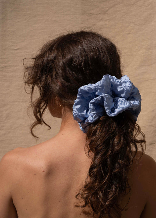 Le Soie texturé bleu ciel